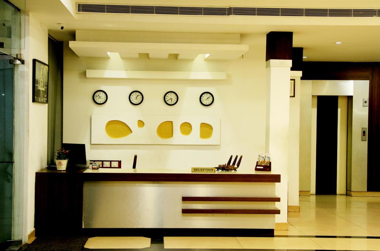 Xavier'S Residency Hotel Kollam Ngoại thất bức ảnh