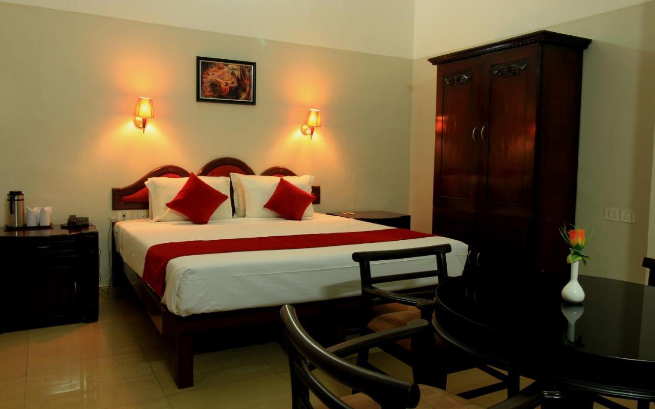 Xavier'S Residency Hotel Kollam Ngoại thất bức ảnh